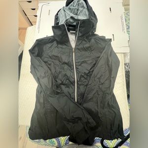 Black Columbia windbreaker